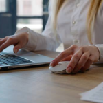Evaluate a Broker’s Historical Price Data for Consistency